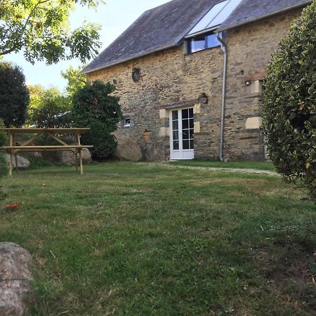 Cahagnes Etang Fleuri B&B 외부 사진
