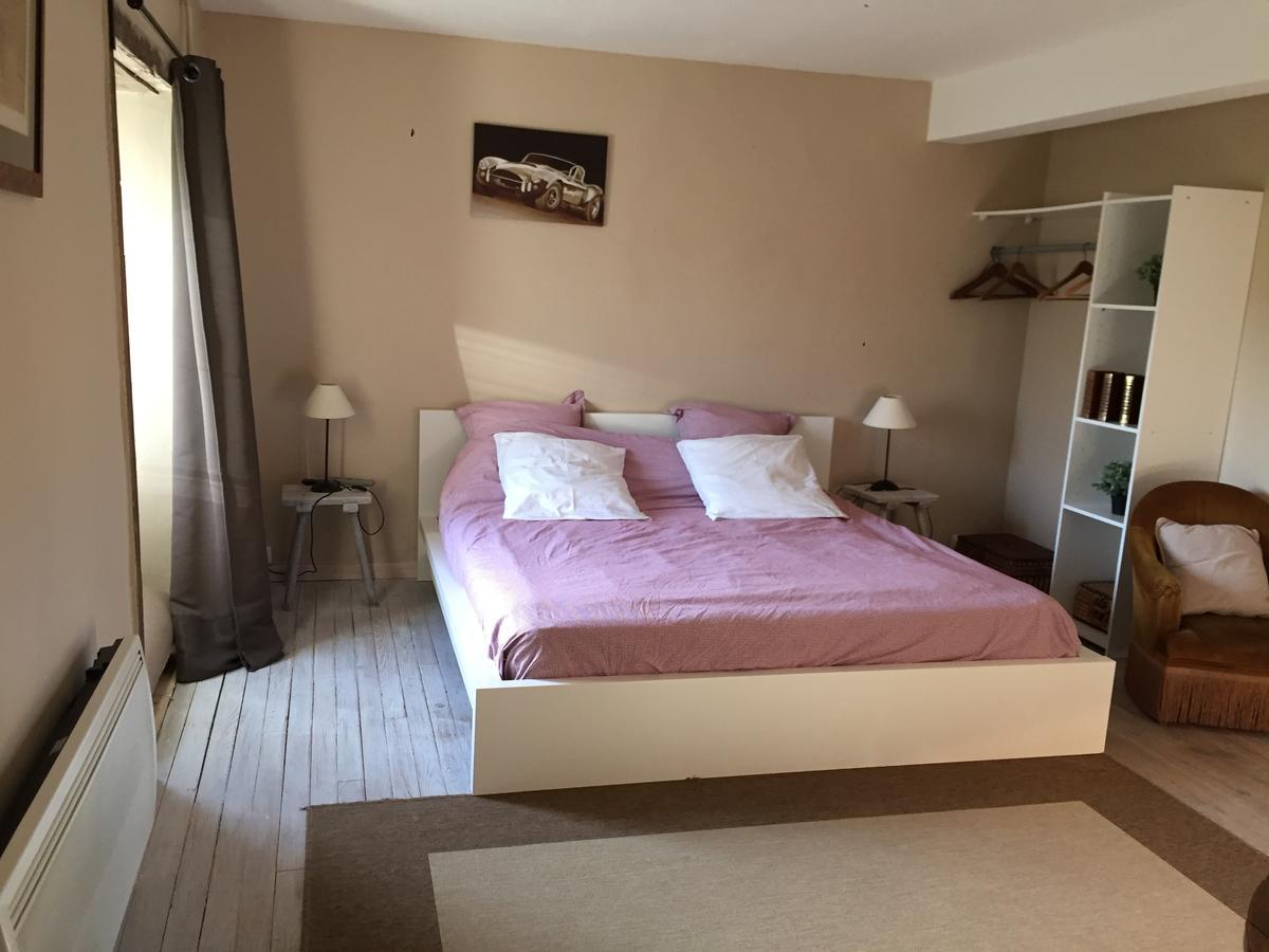 Cahagnes Etang Fleuri B&B 외부 사진