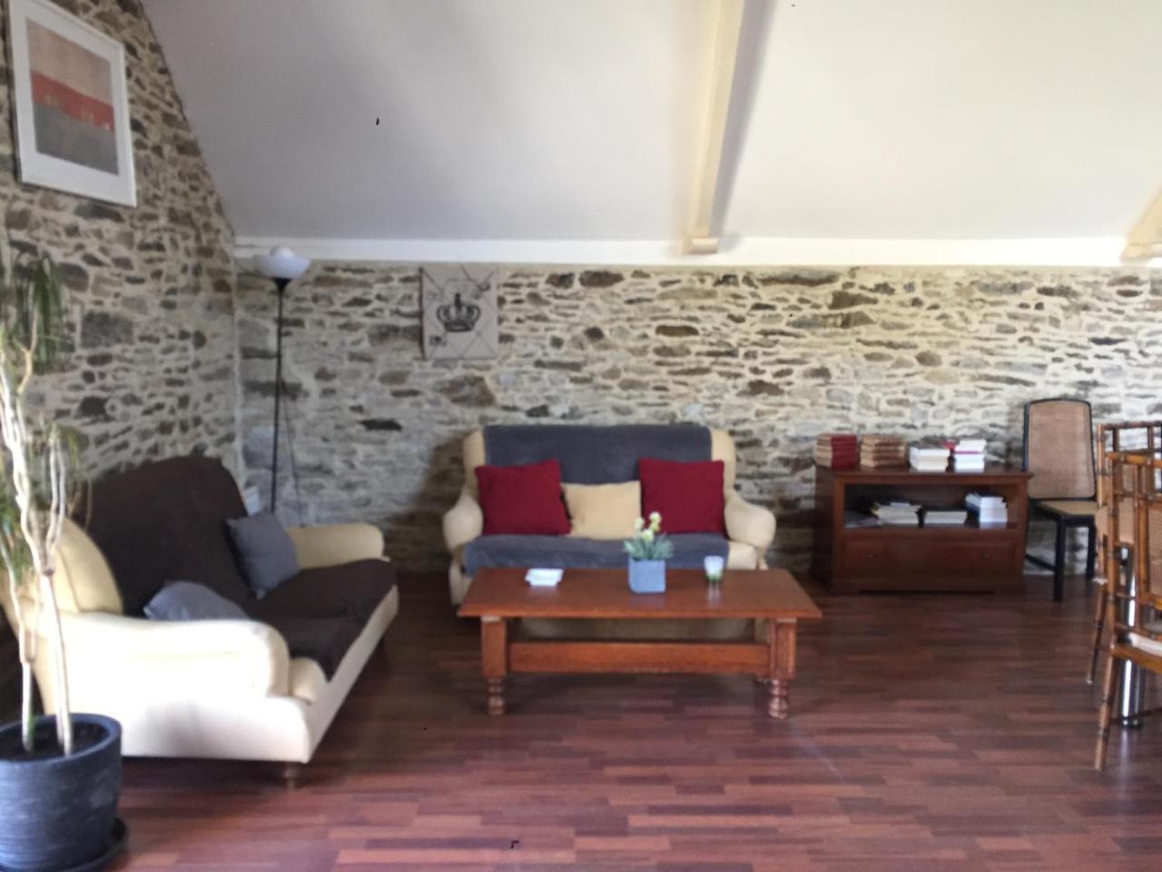 Cahagnes Etang Fleuri B&B 외부 사진
