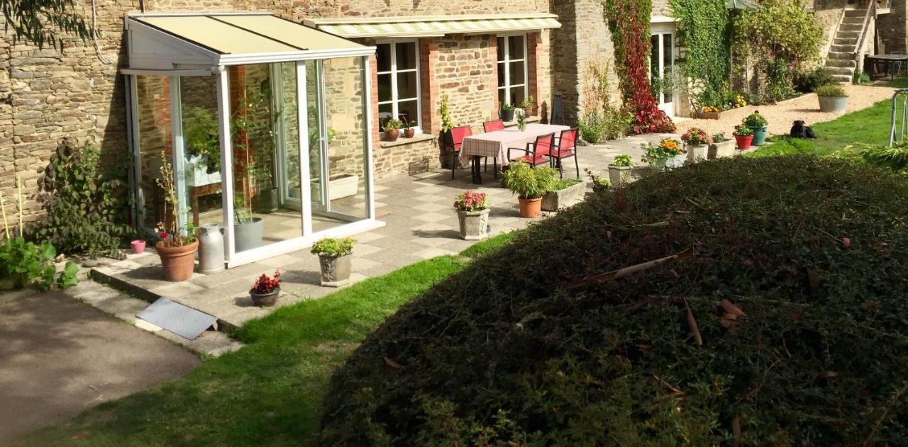 Cahagnes Etang Fleuri B&B 외부 사진